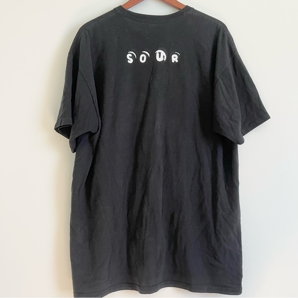 Olivia Rodrigo Concert Tee Shirt Sour Tour Merch Black with Photo Graphic XL - Picture 5 of 6